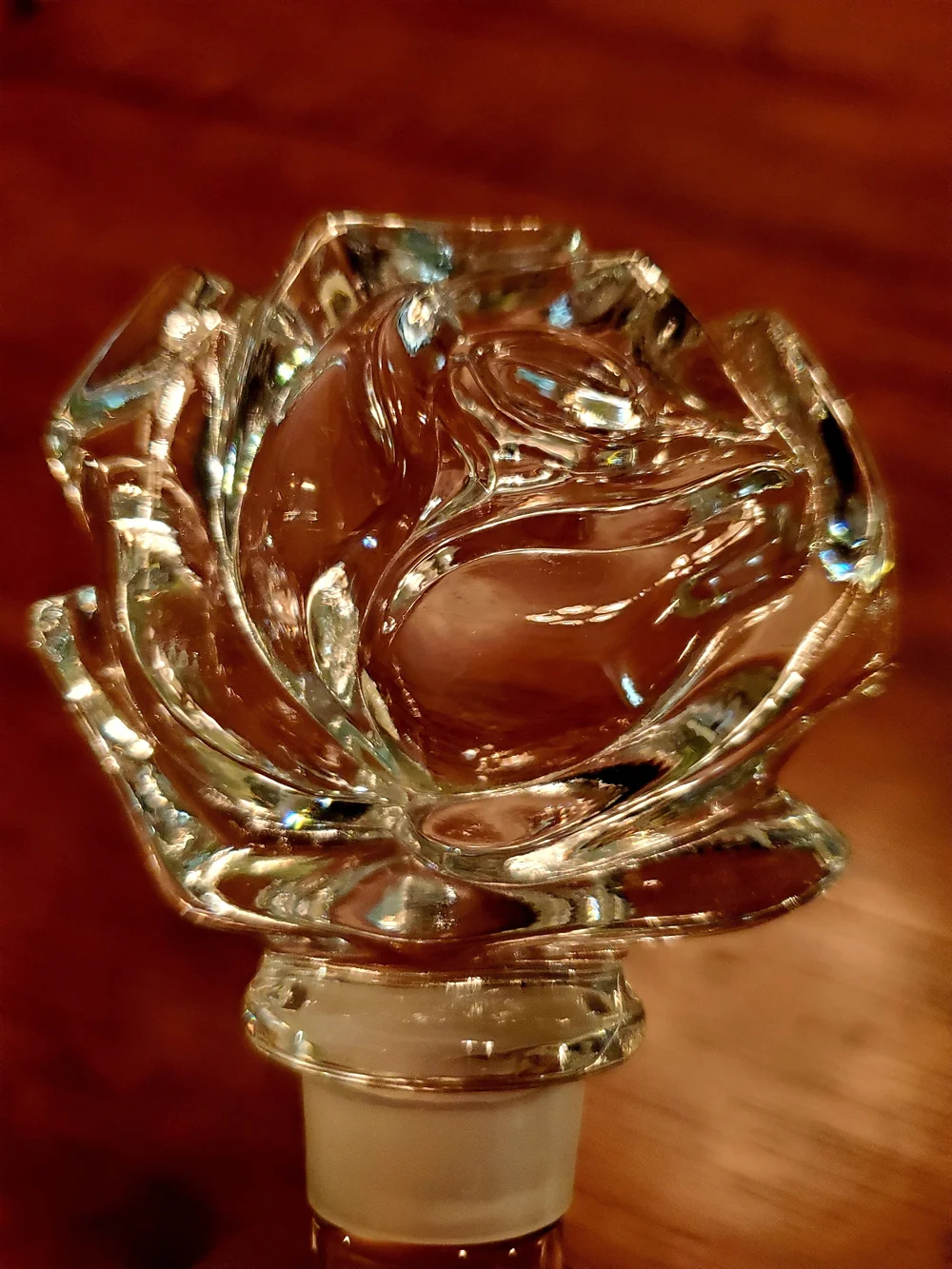 Mikasa Clear Glass Rose Wine Bottle Stopper